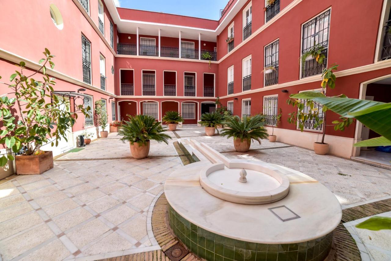Peace, Pool & Parking At Centre Apartment Seville Exterior photo